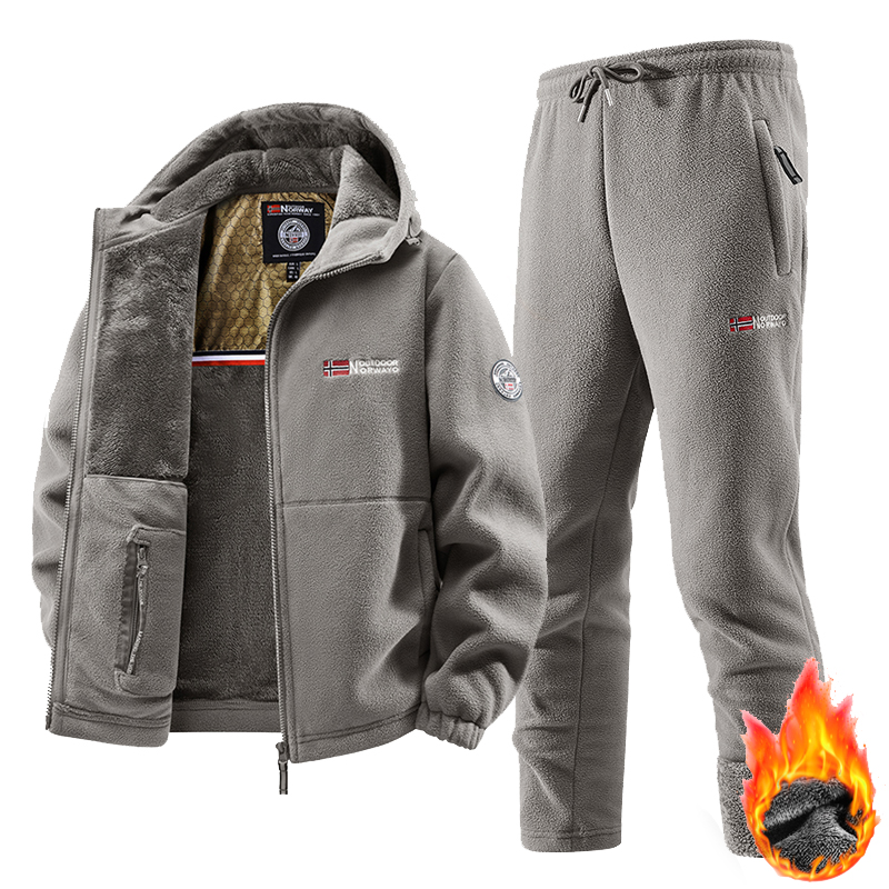 Новый зимний спортивный костюм – обзор и цена Winter Clothing Pk